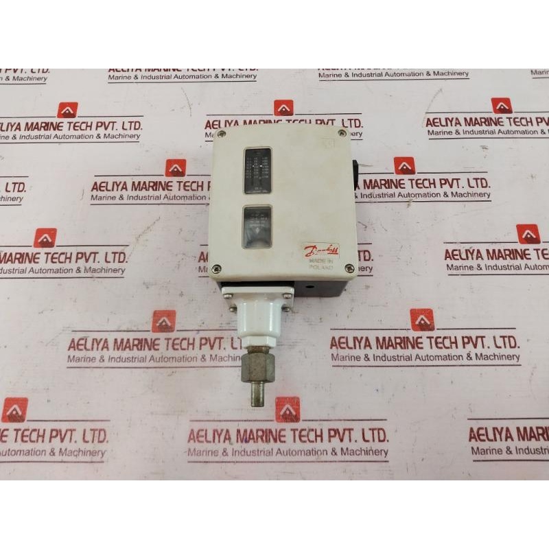 Danfoss Rt5 017A1694-01 Pressure Switch Ip66 60-240 Psig 4-17 Bar 400-1700 Kpa
