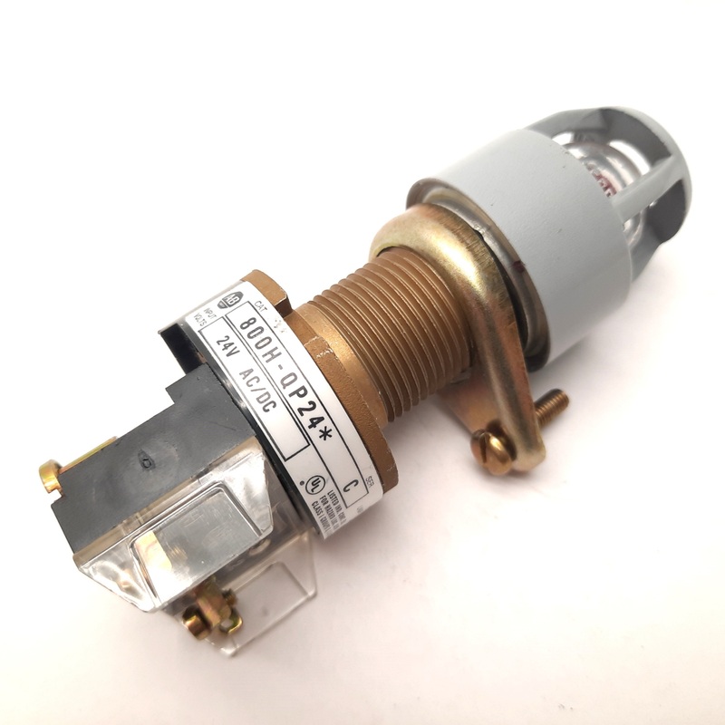 New  Open box Allen Bradley 800H-QP24 Hazardous Location Pilot Light 24V AC/DC