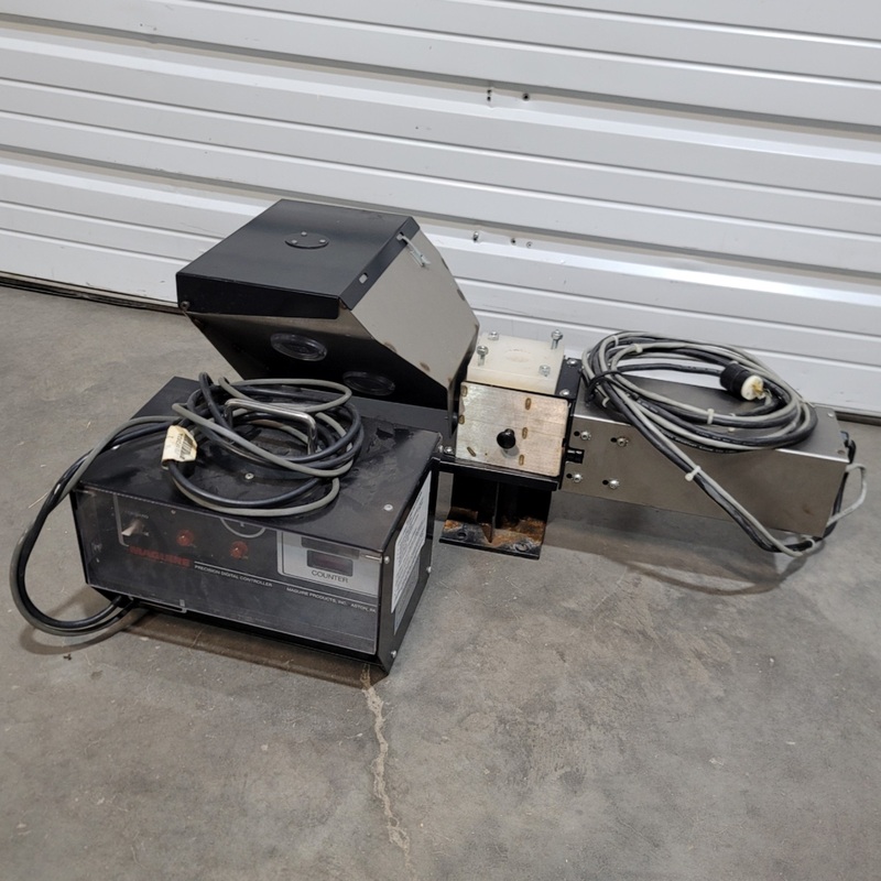 Used Maguire MLG-4-18 Little Guy Volumetric Concentrate Feeder 0.05-4lbs/hr, 120VAC