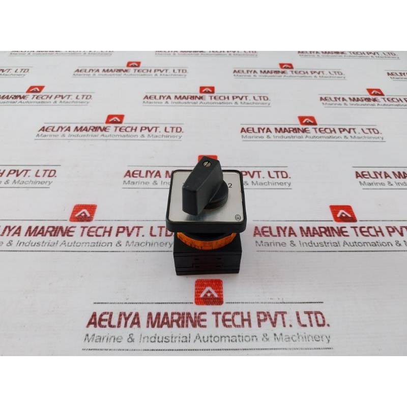 Moeller T0-2-8211 Changeover Switch 380V 16A 14A 600V Ac