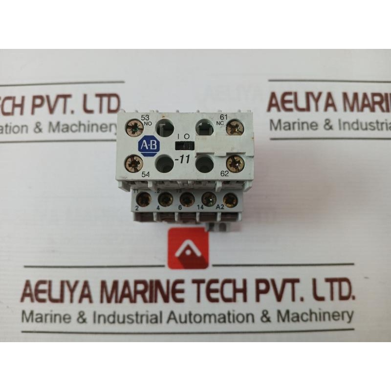 Allen-bradley 195-ma11 Auxiliary Contactor Ac-1 500V-10A 600Vac A600 Q600