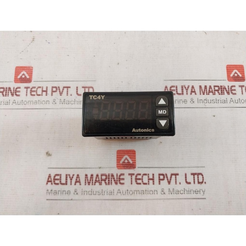 Autonics Tc4Y-14R Temperature Controller 100-240Vac 5Va 50/60Hz 250Vac 12Vdc 2V