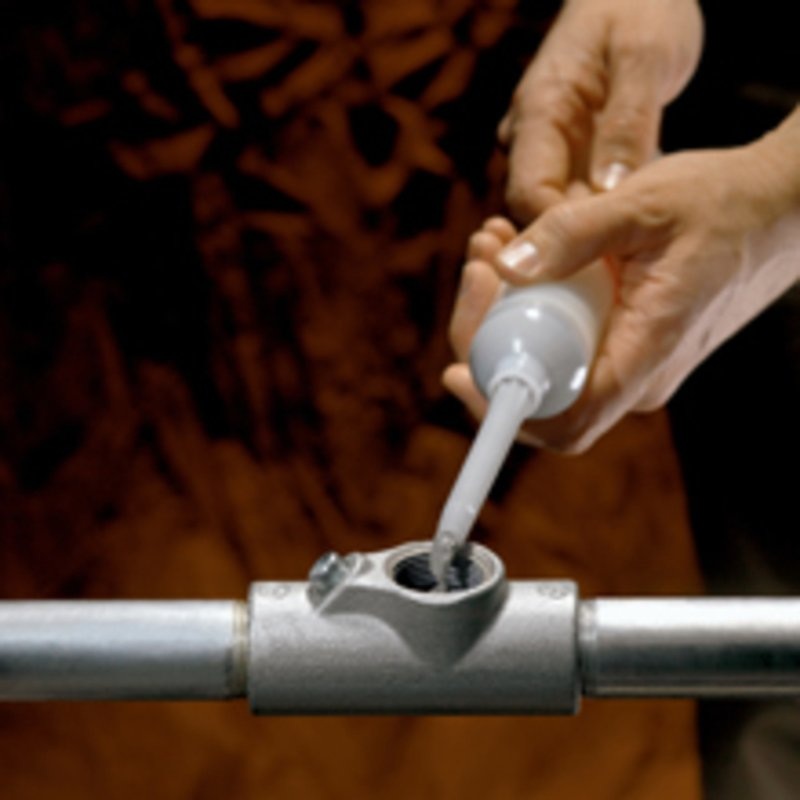 Chico SpeedSeal CHICO-SS2 Explosionproof Sealing Compound, 2 oz Car By Cooper Crouse-Hinds CHICO SS2