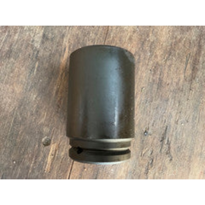 Armstrong 23-290 2-13/16″ 1-1/2″ Dr., 6pt Impact Socket USA #9