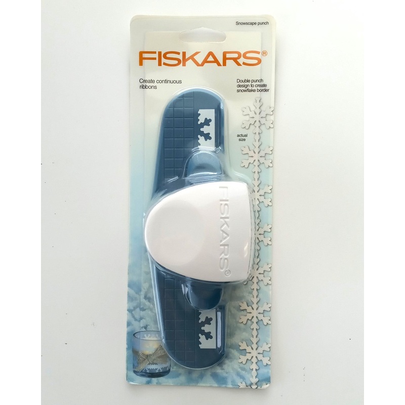 FISKARS 105680 Snowscape Punch Double Punch Design Snowflake Border