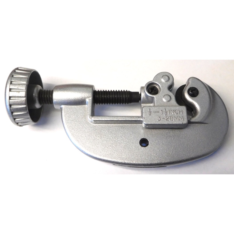 Bernzomatic 081584 1/8″ to 1-1/8″ Tubing Pipe Cutter