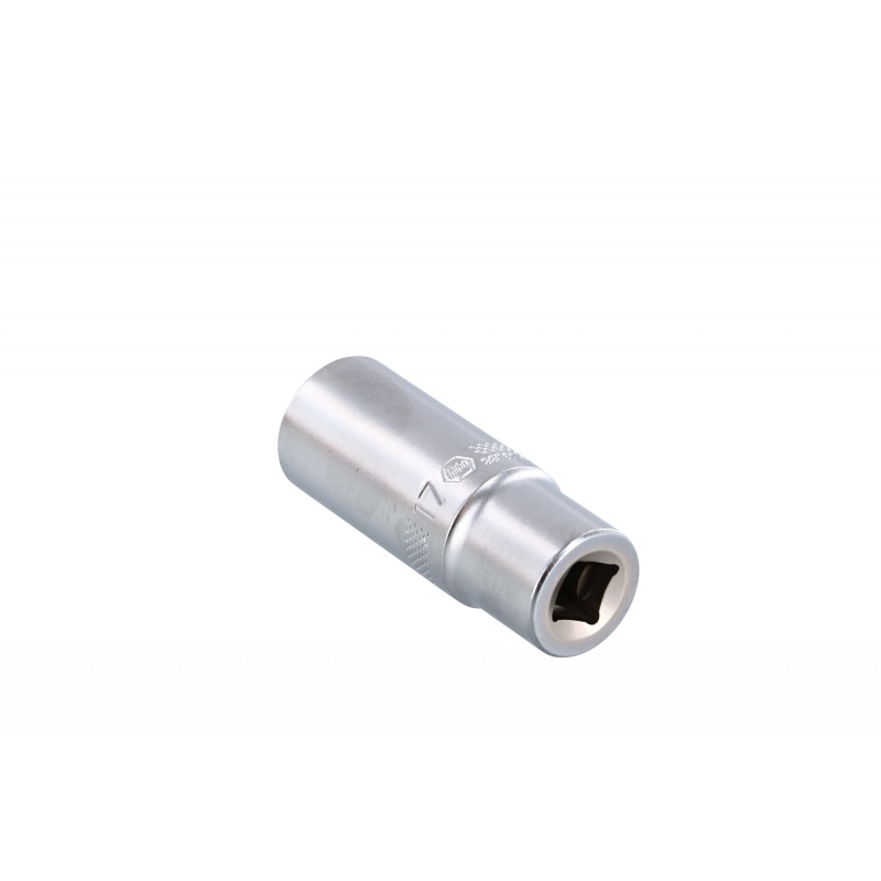 Wiha Tools 33760 12 Point 3/8″ Drive Deep Socket 17 mm