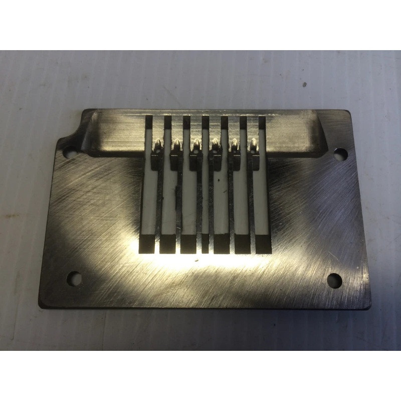 6 Hole Needle Plate F/Kansai (14-443)