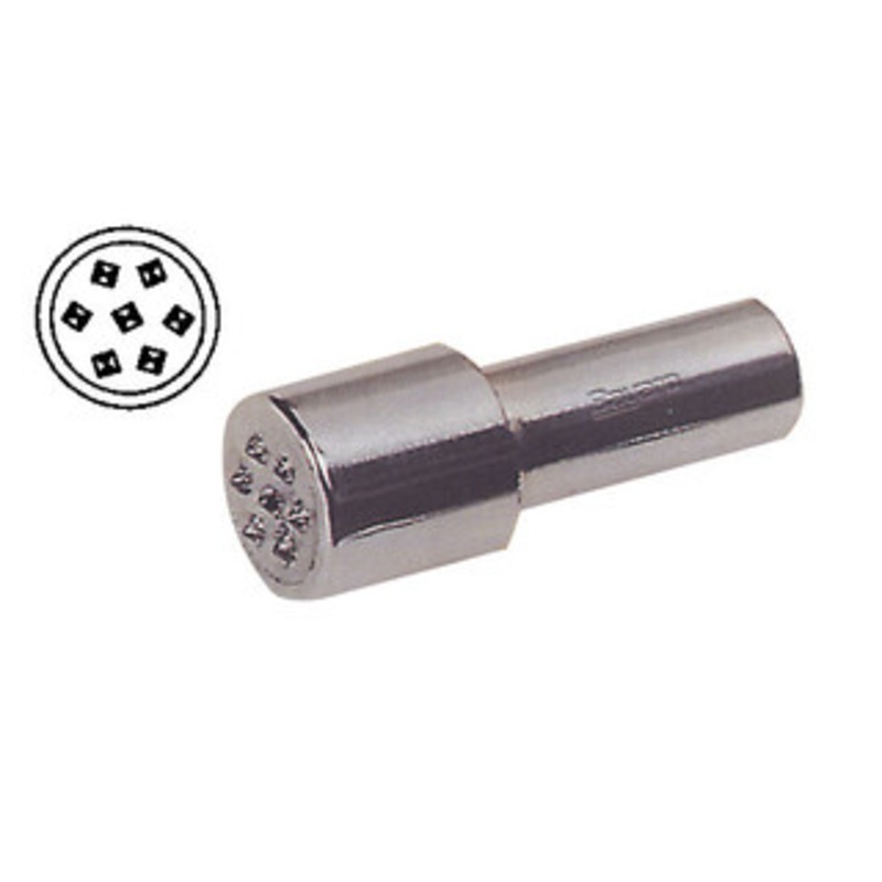 Precise Diamond Clusters