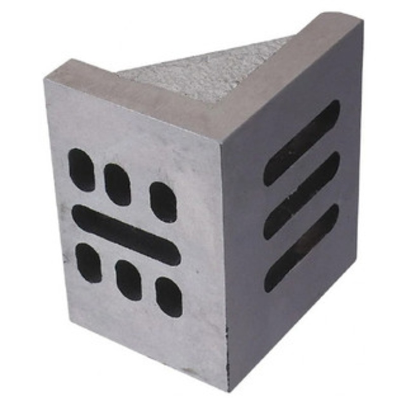 Interstate Slotted Angle Plate, Webbed, 7 x 4-1/2 x 5-1/2 – 34-826-8